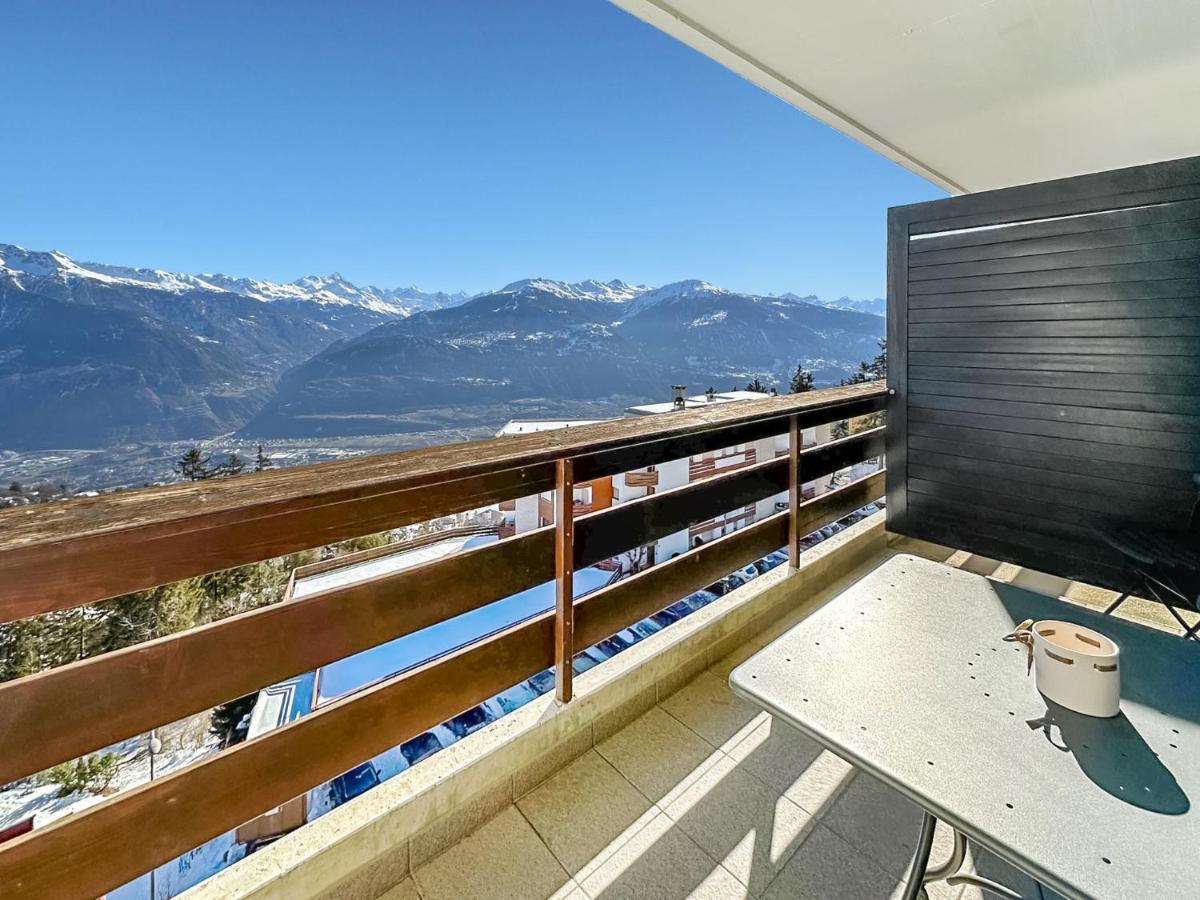 Pied-A-Terre In Crans-Montana, Pool And View - Swiss Alps Leilighet Eksteriør bilde